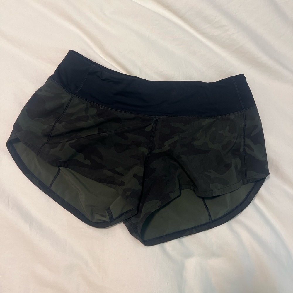 Lululemon Speed-Up Low-Rise Short 2.5"